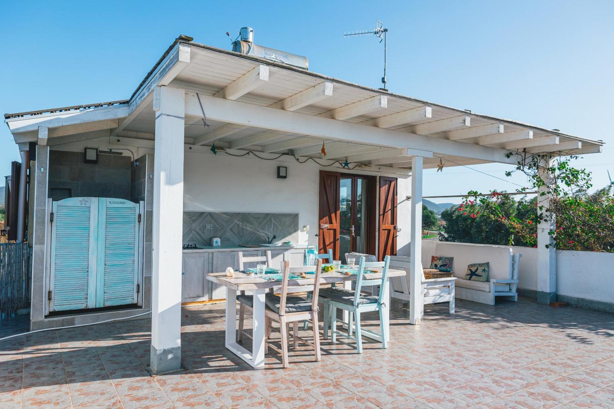 Case Vacanze Il Sogno Porto Pino Exterior foto